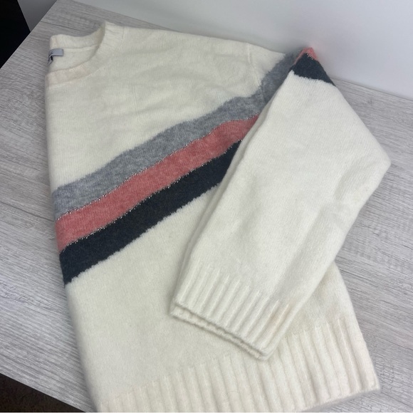 Rails Aura Wool + Cashmere Sweater In Ivory Chevron, Medium, NWOT - Picture 10 of 12